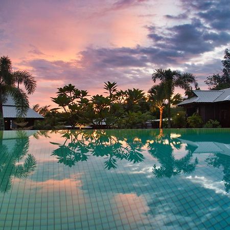 Villa Kelapa Langkawi Куа Екстериор снимка
