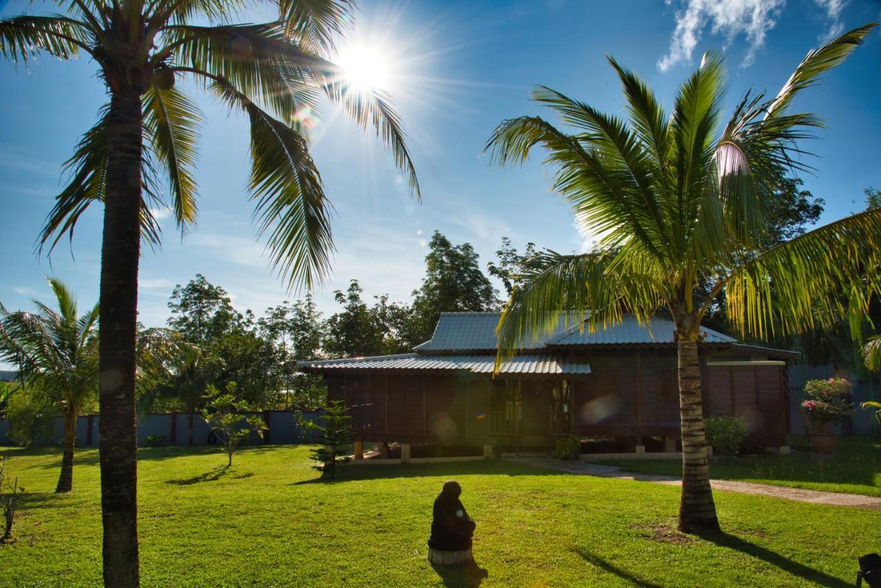 Villa Kelapa Langkawi Куа Екстериор снимка