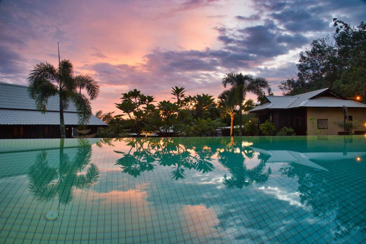 Villa Kelapa Langkawi Куа Екстериор снимка